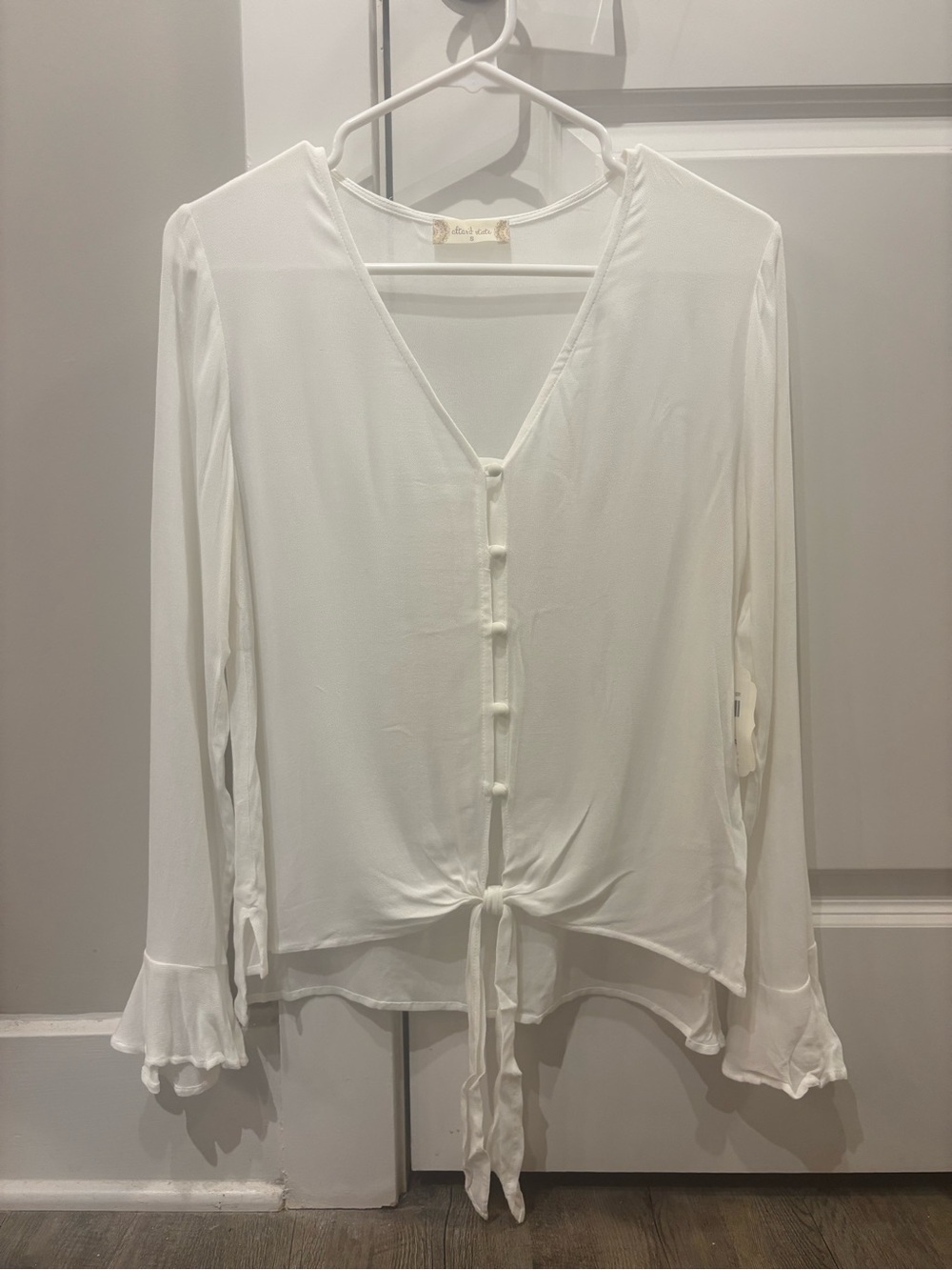 Altar'd State White Tie-Front V-Neck Blouse